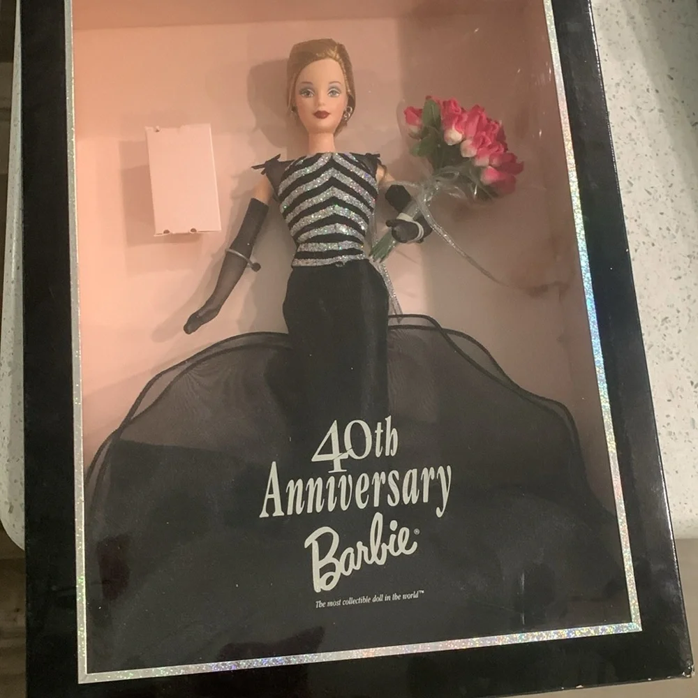 1999 40th Anniversary Barbie NIB Mint